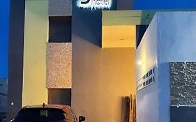 Jh Hotel